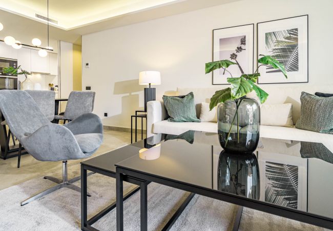 Appartement in Estepona - INF3.3K- Stunning city apartment close to beaches