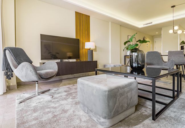 Appartement in Estepona - INF3.3K- Stunning city apartment close to beaches