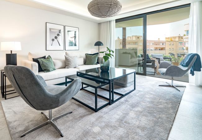 Appartement in Estepona - INF3.3K- Stunning city apartment close to beaches