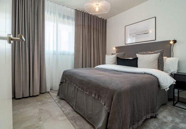 Appartement in Estepona - INF3.3K- Stunning city apartment close to beaches