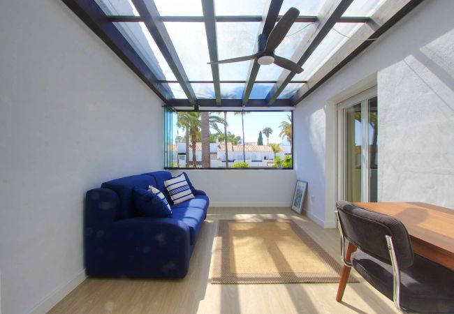 Rijhuis in Marbella - 1176 Beachfront Paradise in Bahia de Marbella