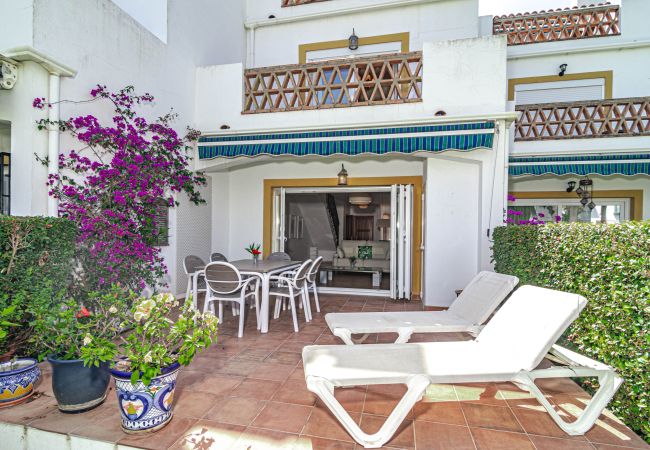 Rijhuis in Estepona - PG9 - Andalucian 3-story townhouse  near Estepona