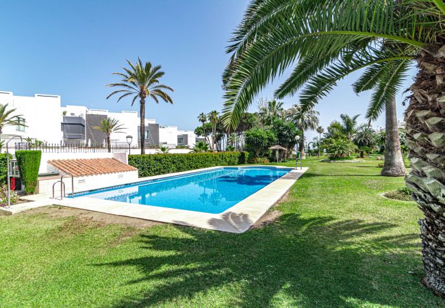 Rijhuis in Estepona - PG9 - Andalucian 3-story townhouse  near Estepona