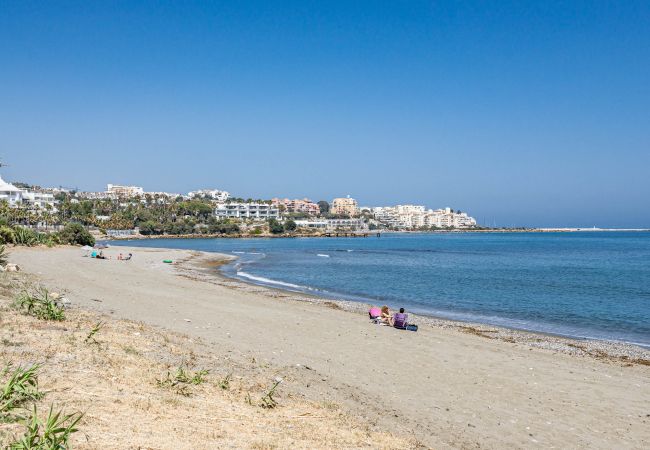 Rijhuis in Estepona - PG9 - Andalucian 3-story townhouse  near Estepona