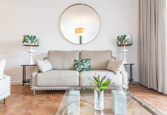 Rijhuis in Estepona - PG9 - Andalucian 3-story townhouse  near Estepona
