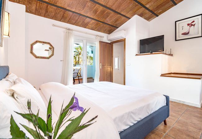 Rijhuis in Estepona - PG9 - Andalucian 3-story townhouse  near Estepona