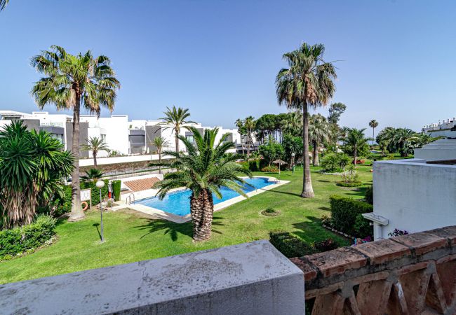 Rijhuis in Estepona - PG9 - Andalucian 3-story townhouse  near Estepona