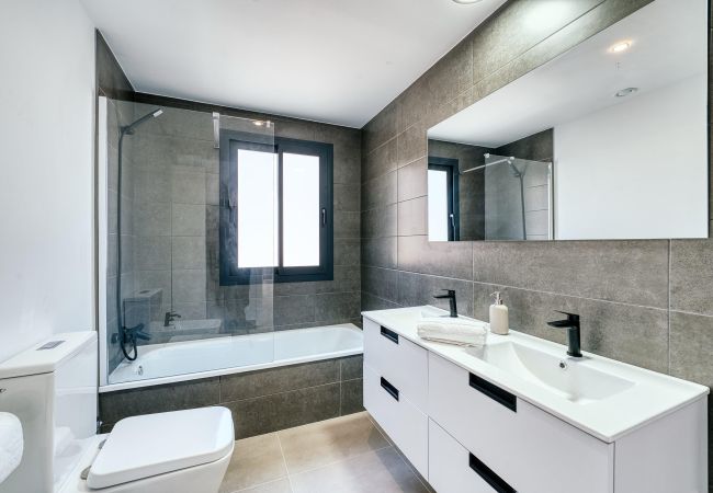 Rijhuis in Estepona - 3023 Modern Townhouse Oldtown Cancelada/Estepona