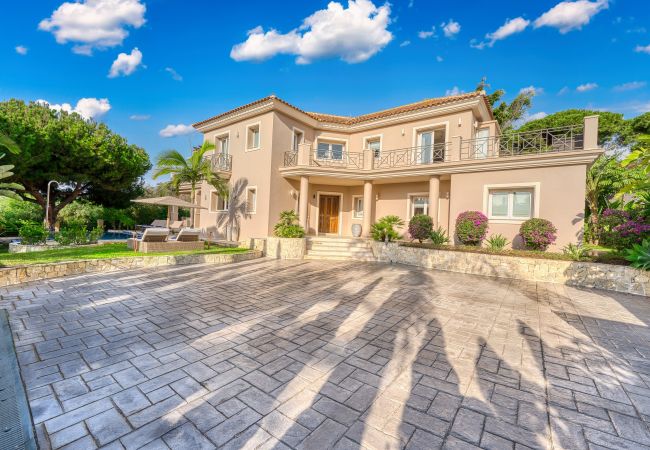 Villa in Marbella - 3055 Family villa close to the beach