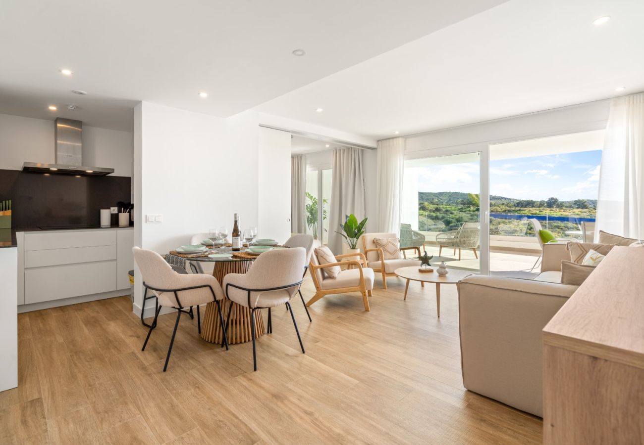 Appartement in Casares - Stylish 2-bed Apartment ALCAZABA LAGOON (2011)