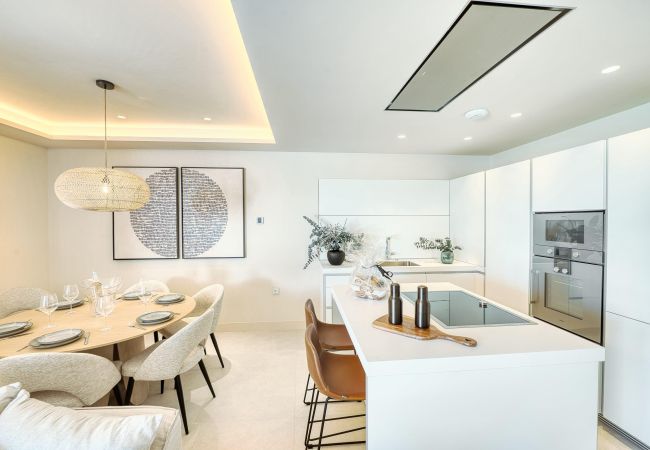 Appartement in Estepona - 3001 Velaya Beachfront Luxury Apartment