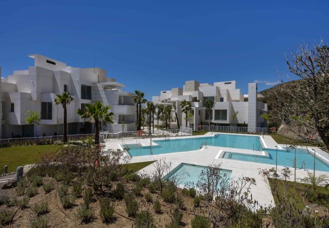 Appartement in Ojen - 3060 Apartment with extraordinary sea views in Pal