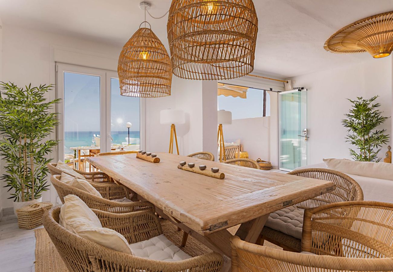Rijhuis in Manilva - 3128 Beachfront Casa Luna in Aldea Beach