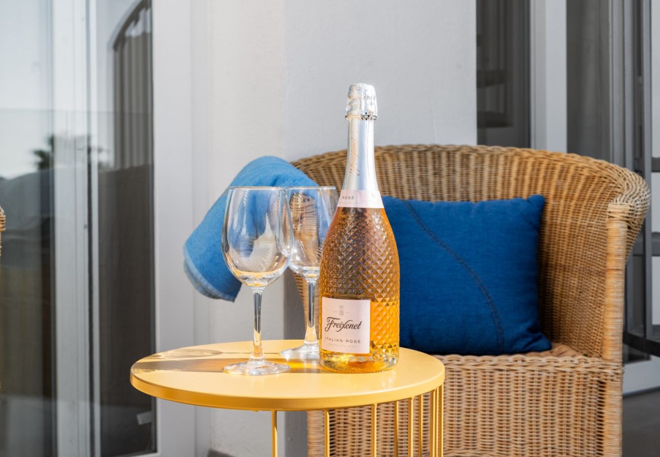 Appartement in Casares - Chic Penthouse & Solarium ALCAZABA LAGOON (2125)