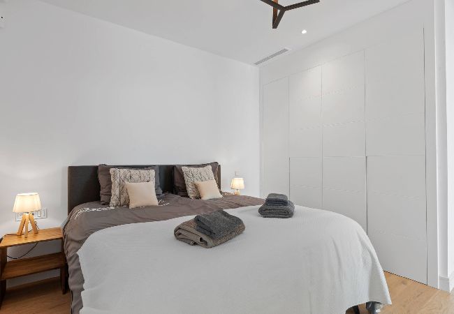 Villa in Marbella - 3301 Villa Mariposa (r3907066)