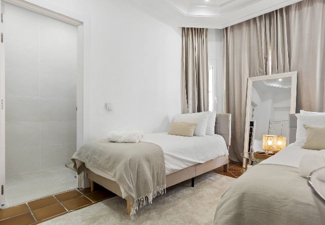 Villa in Marbella - 3312 Villa Hakuna Matata (r4683850)