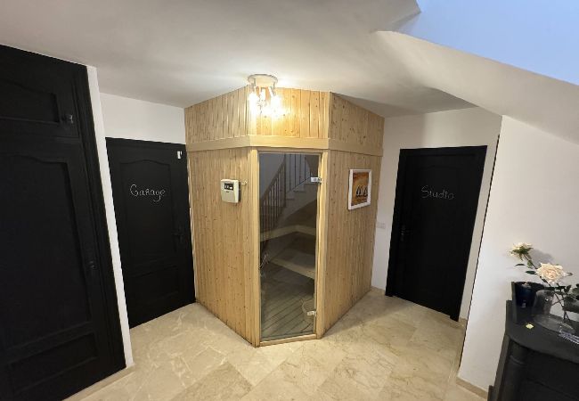 Villa in Marbella - 3308 Villa Cactus (r4707271)