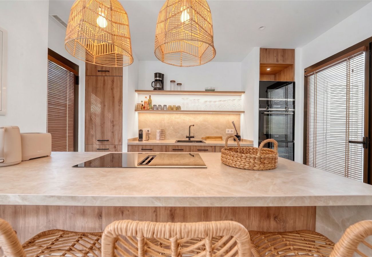 Appartement in Marbella - 2047 Stylish Luxury Apartment with Pool