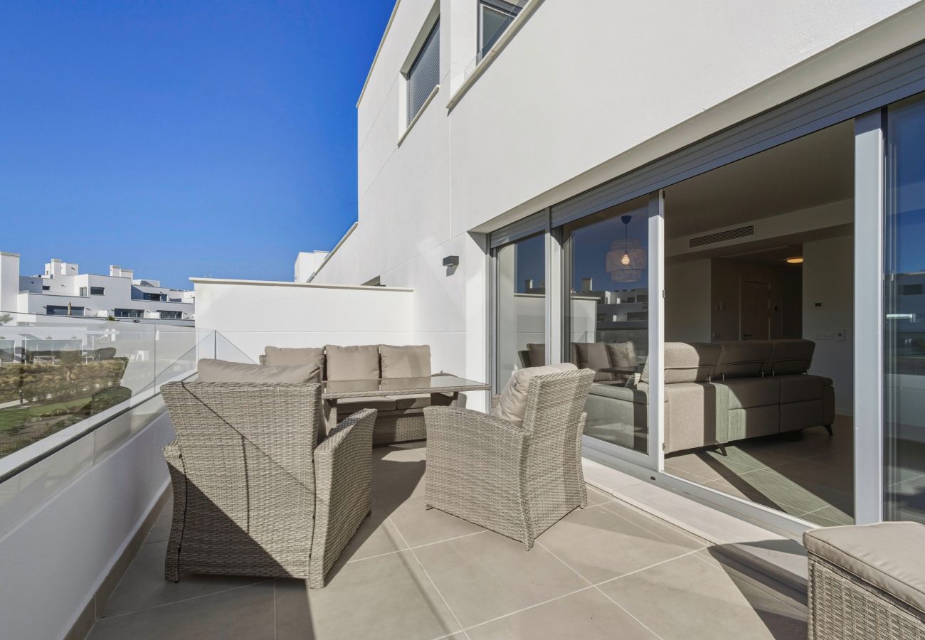 Appartement in Estepona - 3024 Bright apartment with terrace and pool