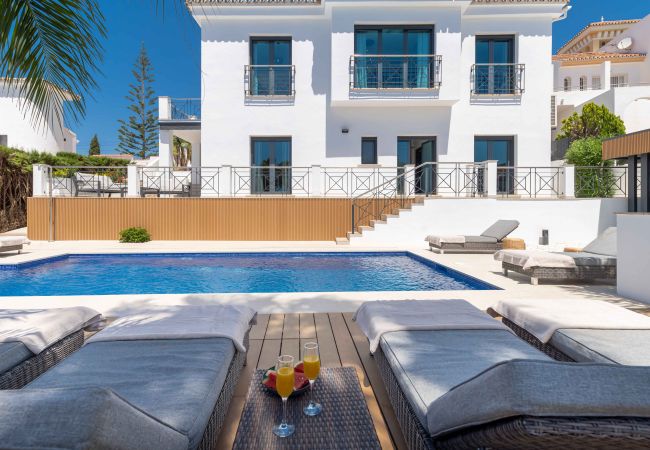Villa in Marbella - Exclusive Villa with amazing views - near beach