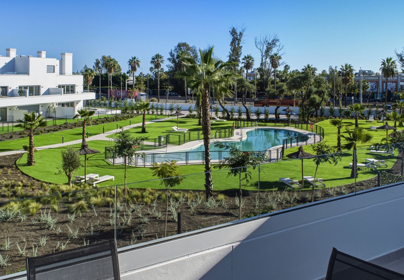 Appartement in Estepona - 3025 Elegant apartment with terrace and pool