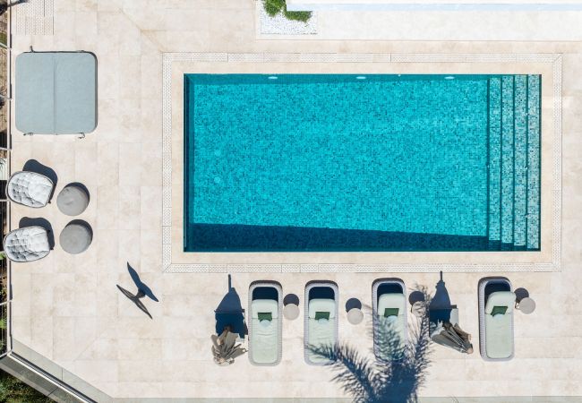 Villa en Marbella - Absolute high end villa with pool & Jacuzzi*