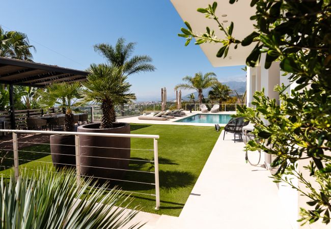 Villa en Marbella - Absolute high end villa with pool & Jacuzzi*