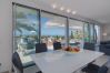 Villa en Marbella - Sea-View Villa with Heated Pool Near Marbella