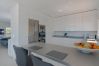 Villa en Marbella - Sea-View Villa with Heated Pool Near Marbella