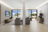 Villa en Marbella - 20600 - Luxurious Beachside Villa with Jacuzzi!