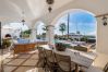 Villa en Marbella - Super Andalusian Villa Near Beach with Heated Pool