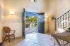 Villa en Marbella - Super Andalusian Villa Near Beach with Heated Pool