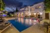 Villa en Marbella - Super Andalusian Villa Near Beach with Heated Pool