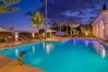 Villa en Marbella - Super Andalusian Villa Near Beach with Heated Pool