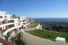 Apartamento en Marbella - Apartment with Sea Views and Sunlit Terraces