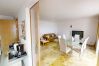 Apartamento en Marbella - Apartment with Sea Views and Sunlit Terraces