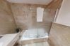 Apartamento en Marbella - Apartment with Sea Views and Sunlit Terraces