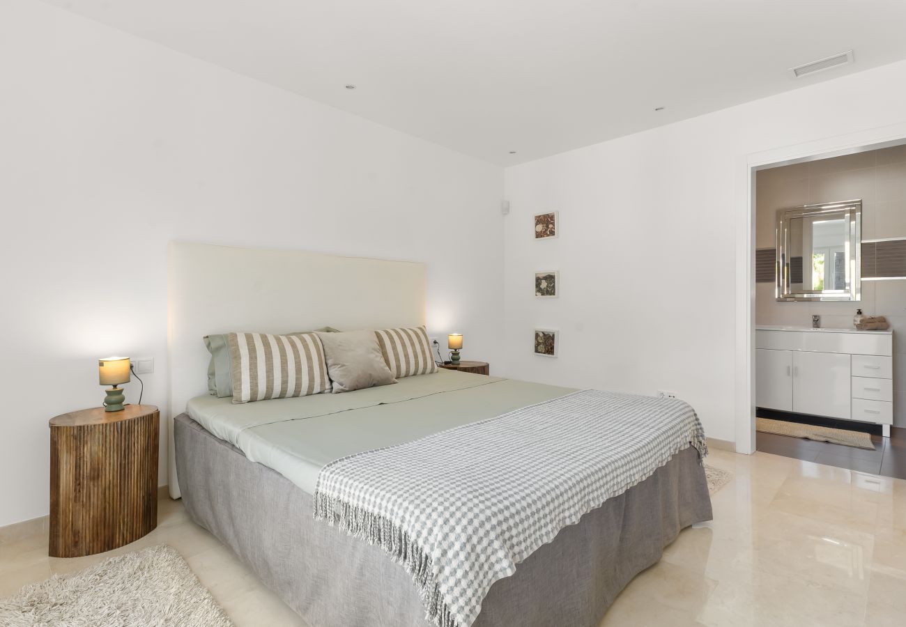 Villa en Marbella - BREATHTAKING VIEWS FROM VILLA NEAR BEACH - HEATED 