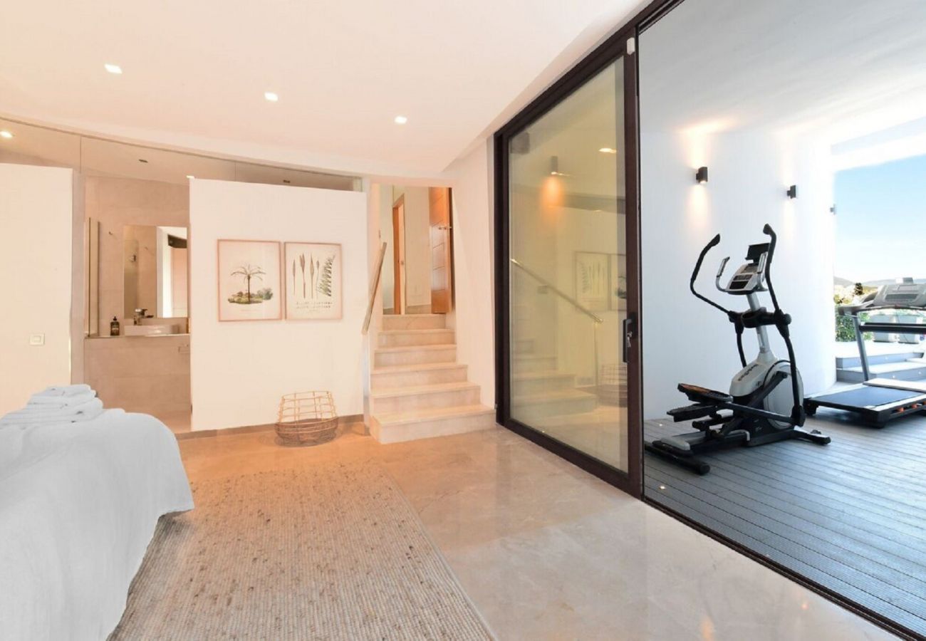Villa en Marbella - Luxury Villa with Panoramic Views - Puerto Banus