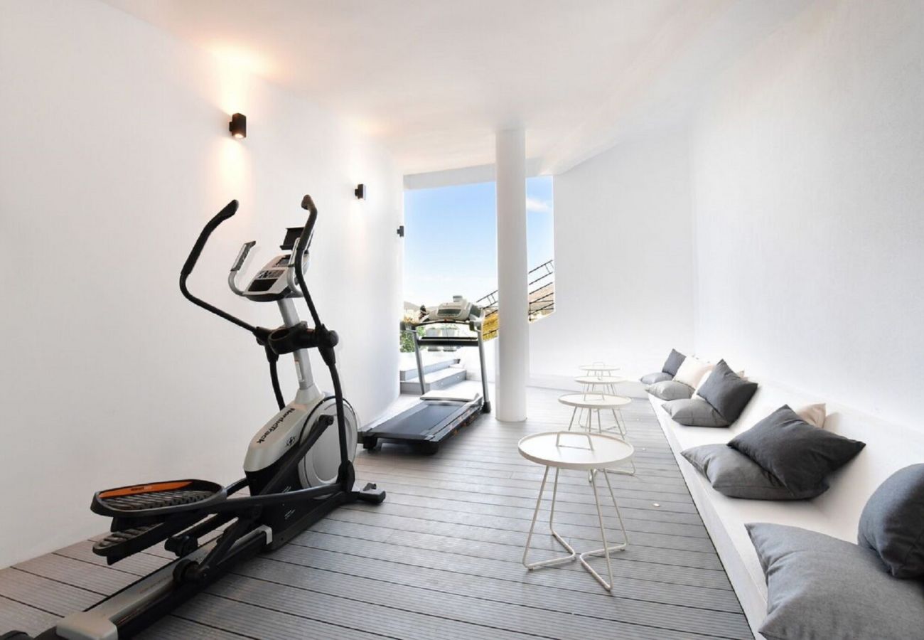 Villa en Marbella - Luxury Villa with Panoramic Views - Puerto Banus