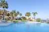 Apartamento en Benahavís - 3-Bedroom Apartment with Sea & Mountain Views