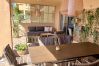 Apartamento en Benahavís - 3-Bedroom Apartment with Sea & Mountain Views