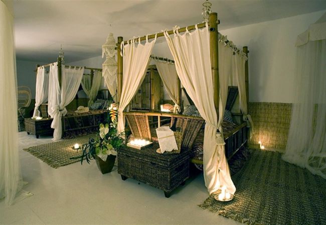 Villa en Marbella - UNIQUE LUXURIOUS AND PALACIAL VILLA