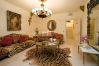 Villa en Marbella - UNIQUE LUXURIOUS AND PALACIAL VILLA