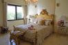Villa en Marbella - UNIQUE LUXURIOUS AND PALACIAL VILLA