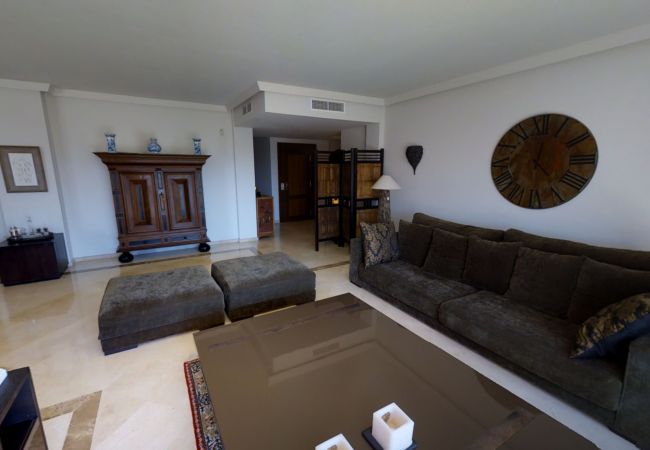Apartamento en Marbella - Wonderful penthouse  Los  Monteros beach