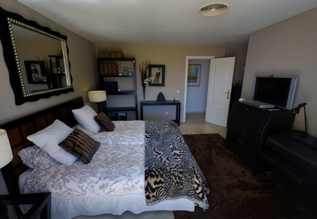 Apartamento en Marbella - Wonderful penthouse  Los  Monteros beach