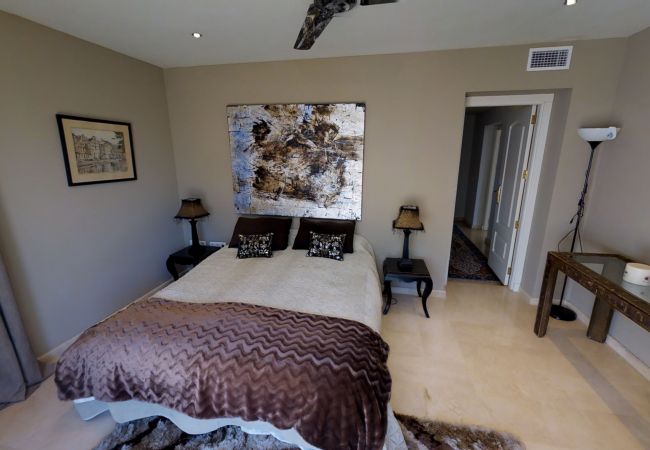 Apartamento en Marbella - Wonderful penthouse  Los  Monteros beach