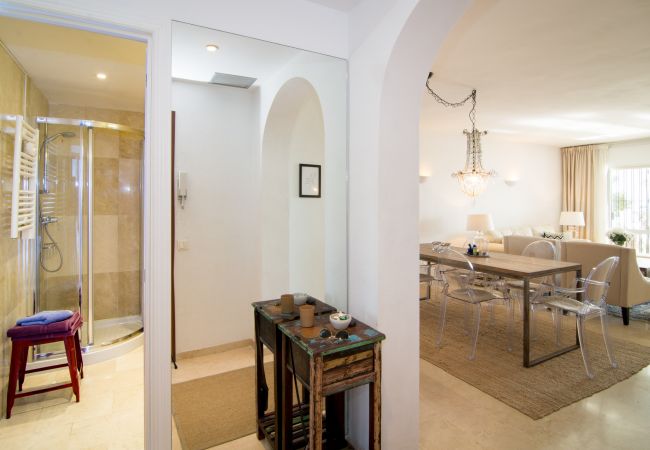 Apartamento en Nueva andalucia - MA - Elegant Apartment with Sea views