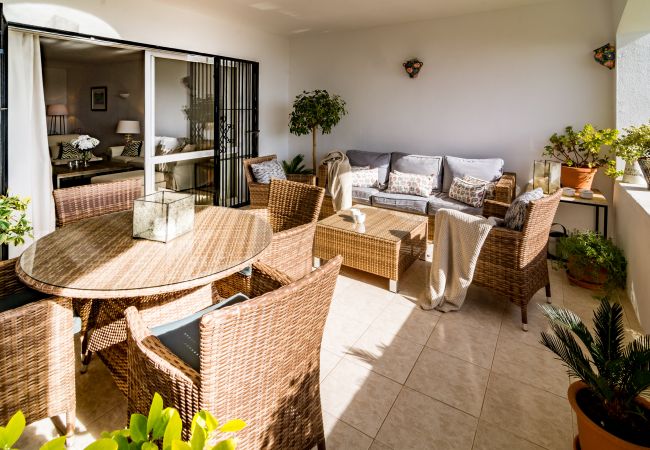 Apartamento en Nueva andalucia - MA - Elegant Apartment with Sea views